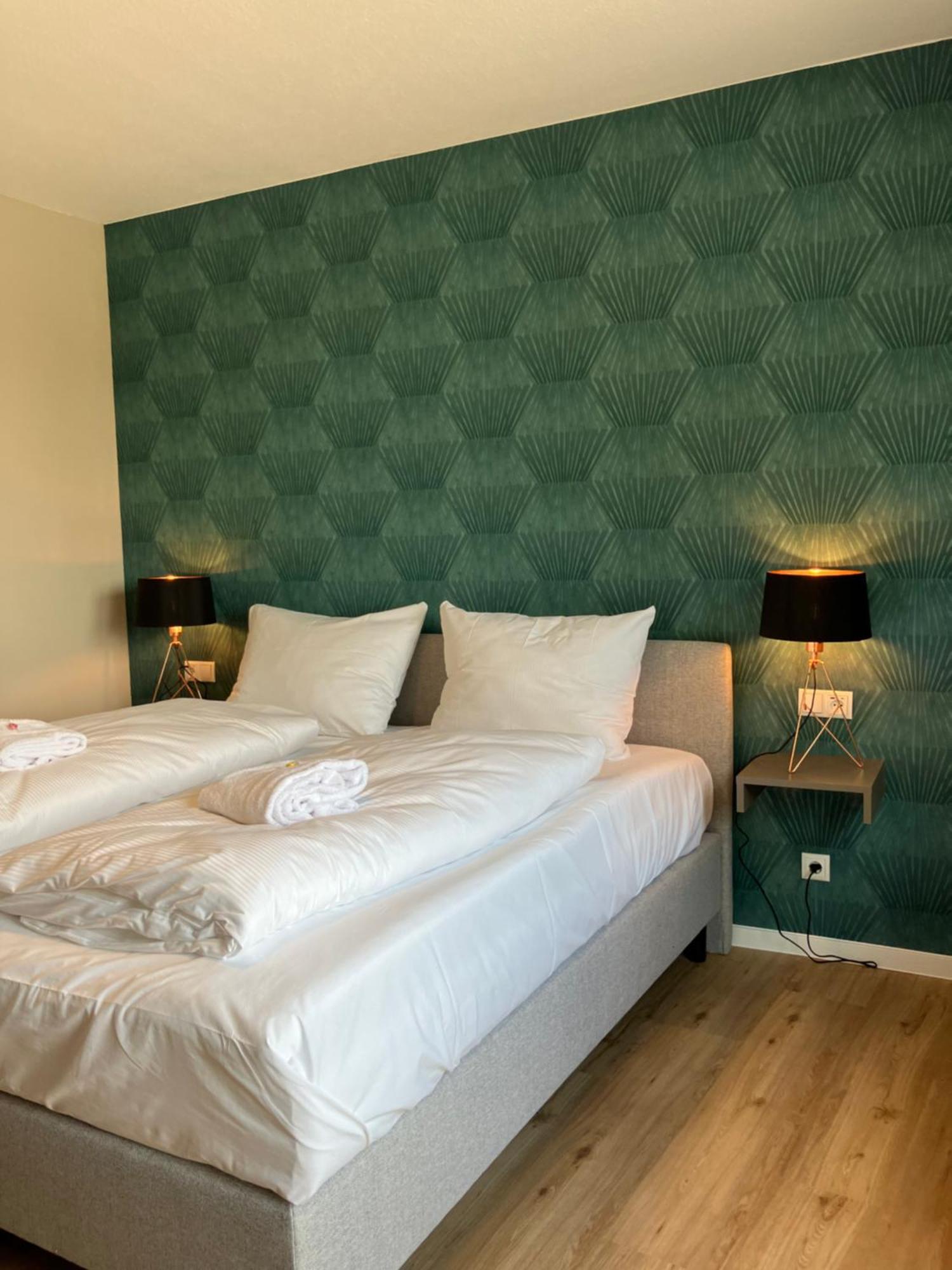 Amelie No 3 & Hotel Schweigen-Rechtenbach